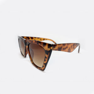 Cat Eye Sunglasses - Tortoiseshell